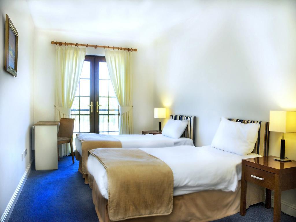 דרמשנבו Lough Allen Hotel & Spa מראה חיצוני תמונה