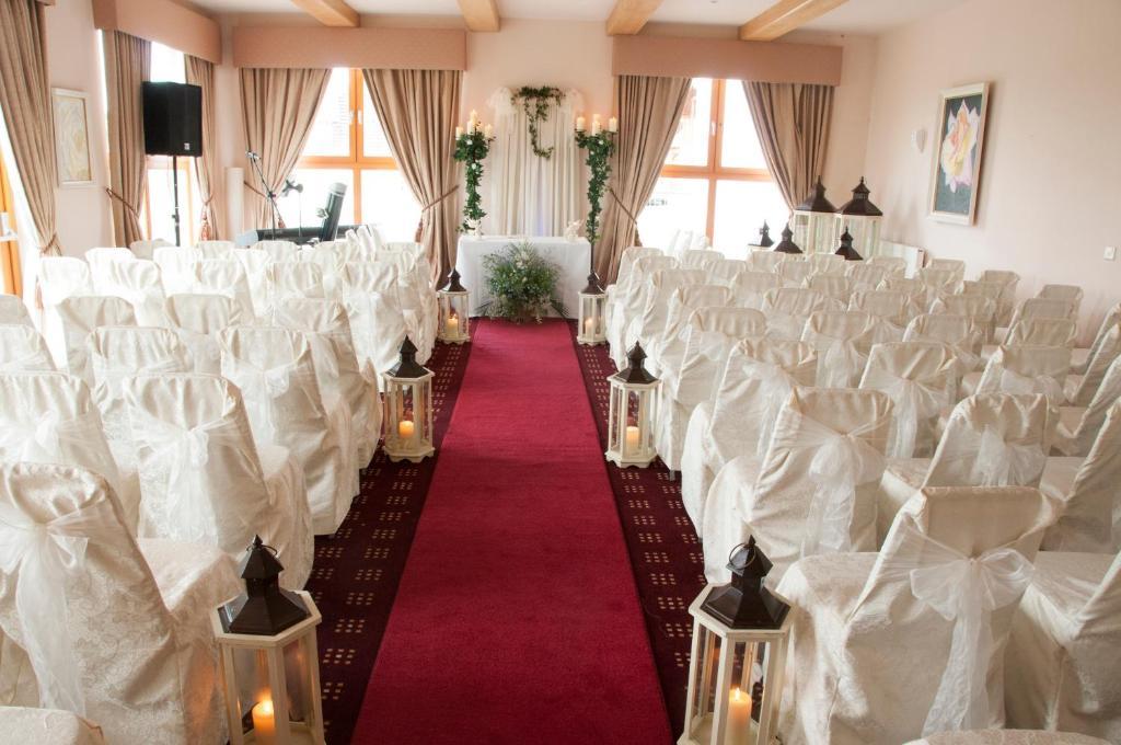 דרמשנבו Lough Allen Hotel & Spa מראה חיצוני תמונה